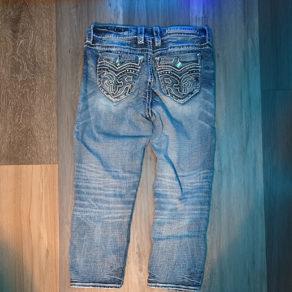 Rock Revival Light Blue Cropped Jeans - Picture 4 of 4
